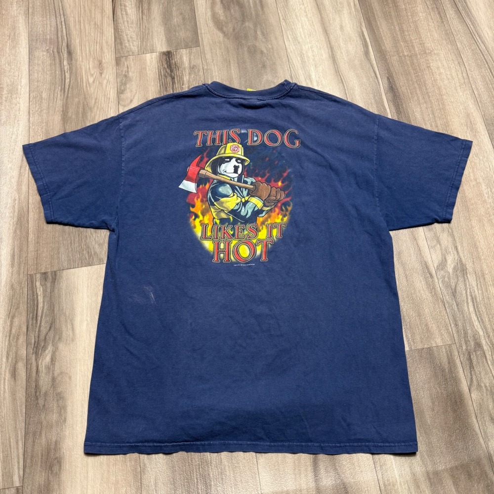 Big Dogs This Dog Likes It Hot Firefighter T-Shirt Navy Blue XL 1091